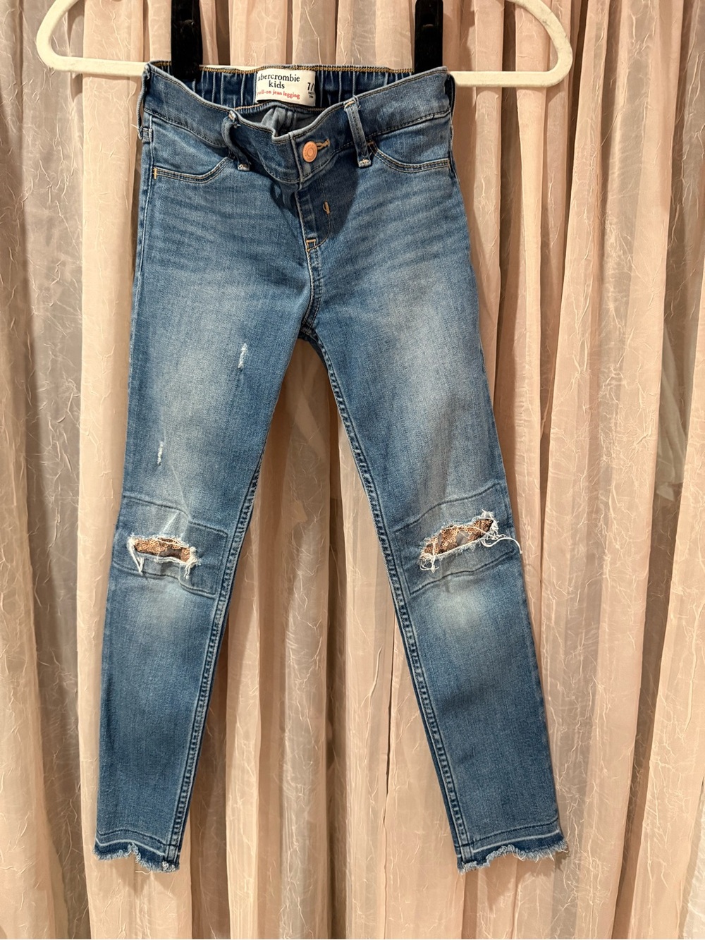 abercrombie kids distressed light blue skinny jeans
